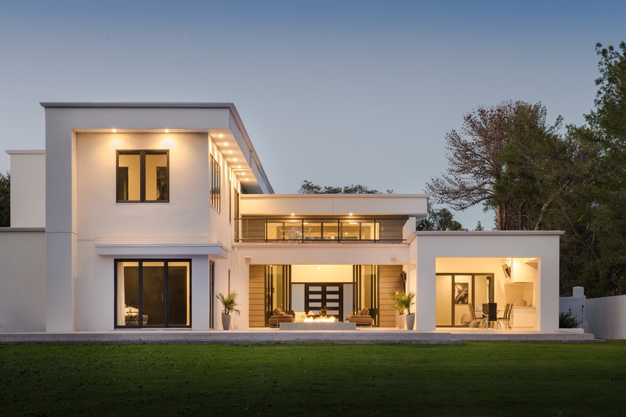 lutron-radiora-3-vs-homeworks-which-is-best-for-your-home
